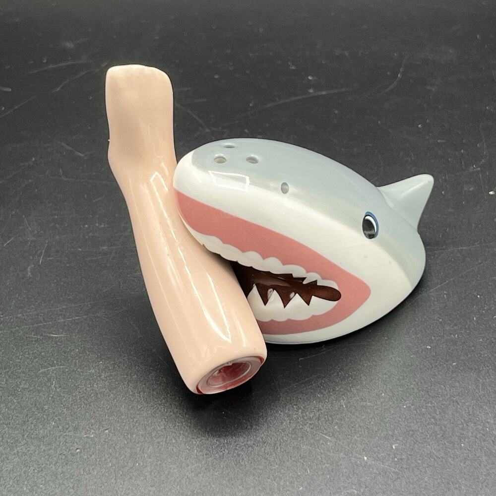 Shark & Leg Ceramic Salt Pepper Shakers Magnetic Novelty Shark Attack Foot